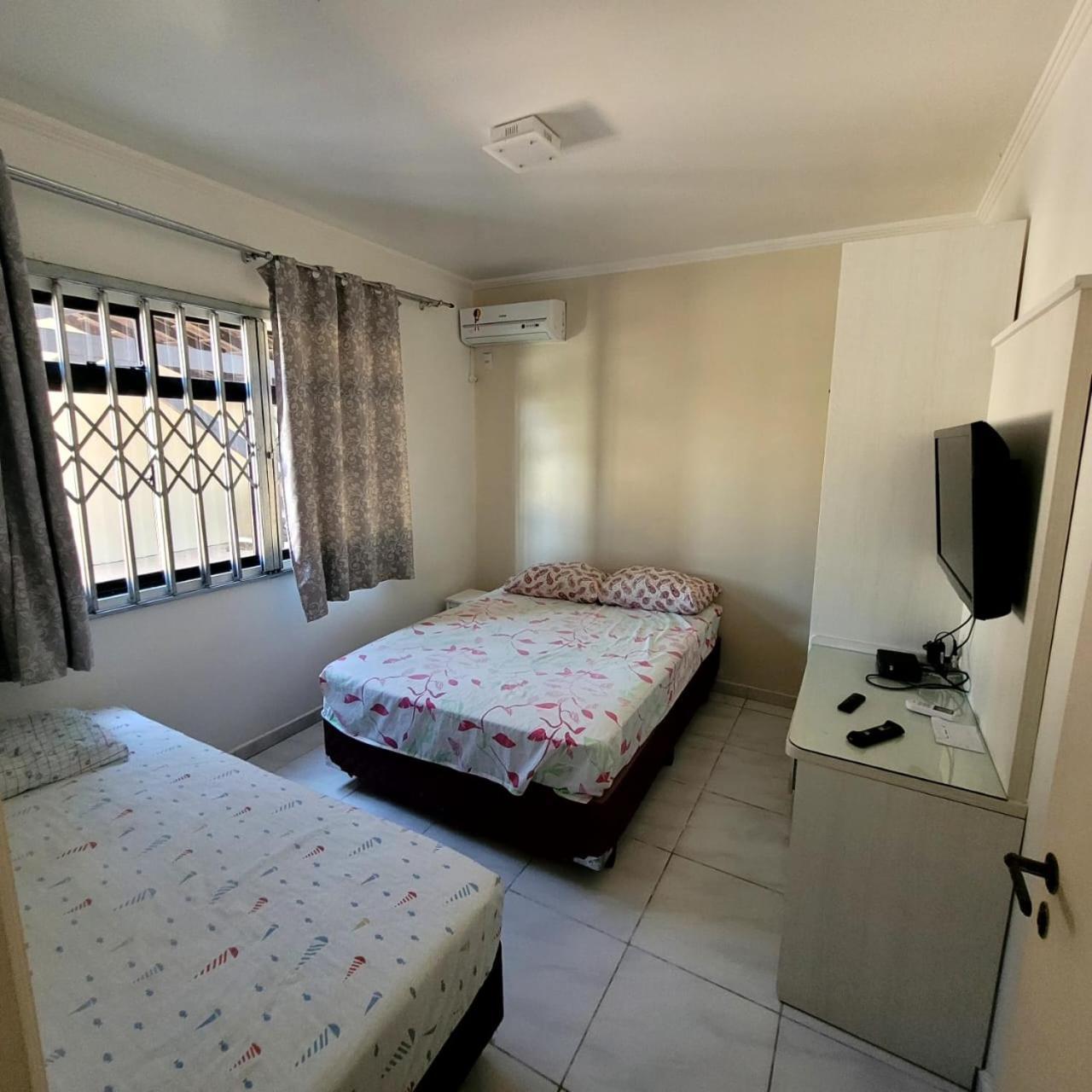 Bombinhas Brasil Residence II Guest House No Centro Екстер'єр фото